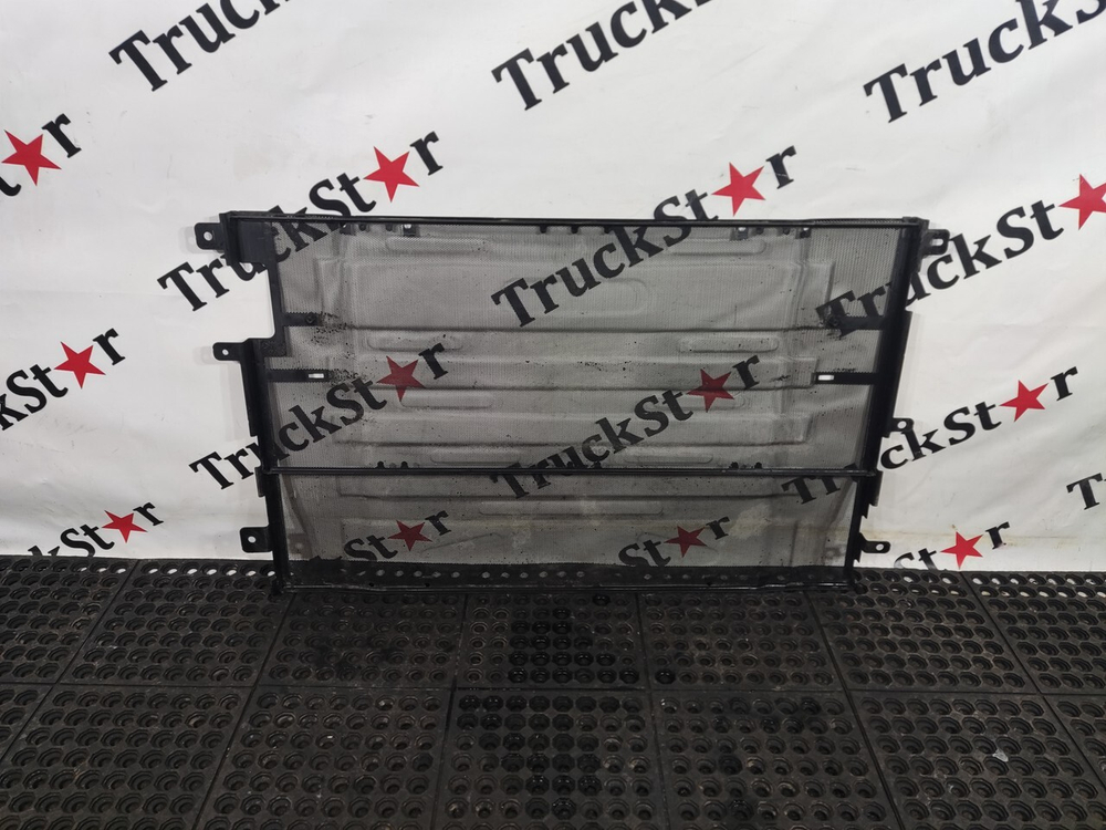 Сетка радиатора москитная 2023г