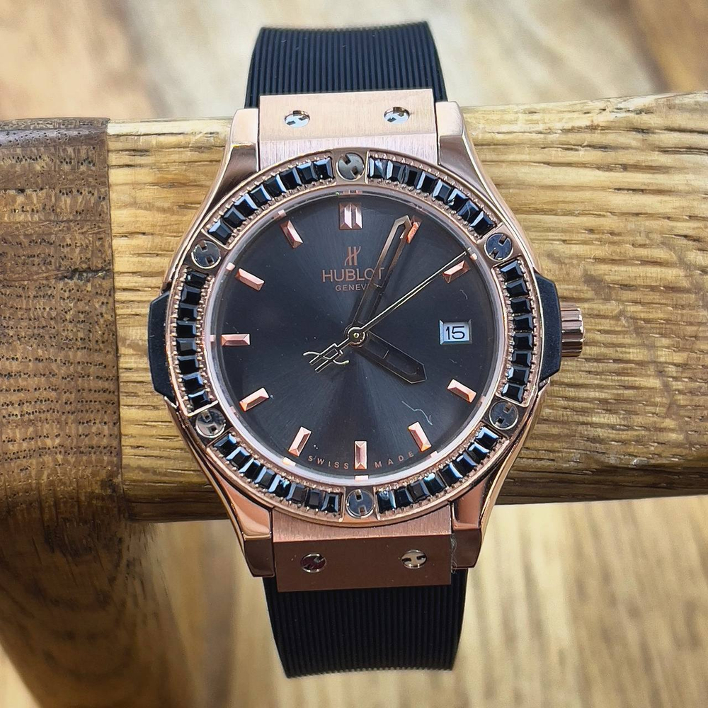 Часы Hublot