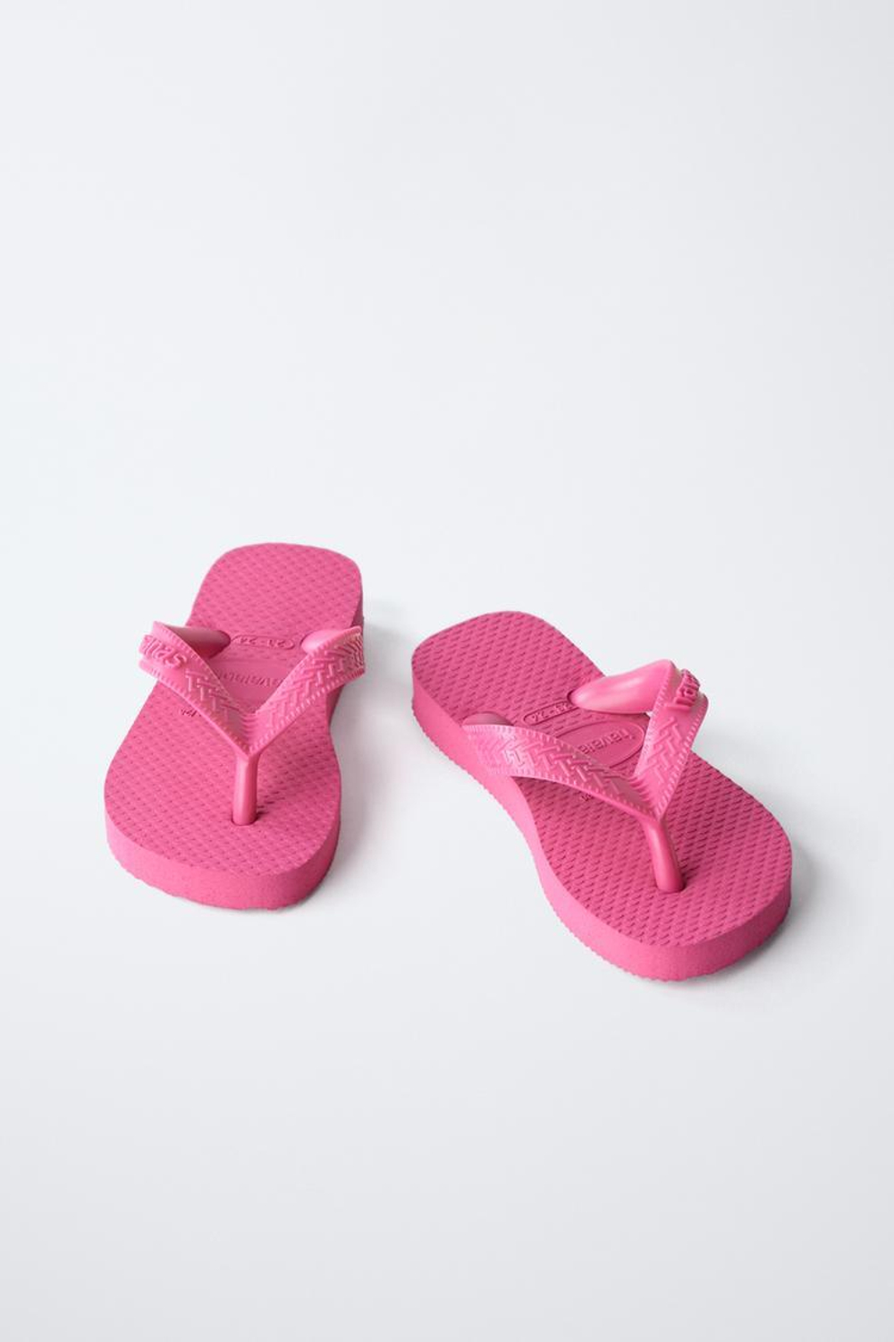 ZARA X HAVAIANAS ® САНДАЛИИ, РОЗОВЫЙ