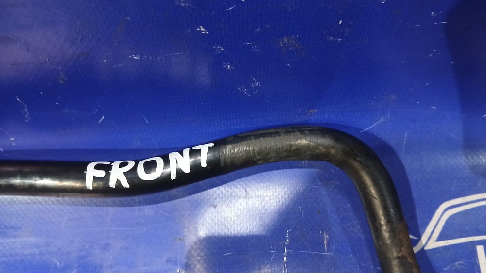 Стабилизатор поперечной устойчивости передний MITSUBISHI GALANT 1999