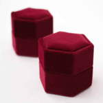 Ювелирный футляр «Лариса Ивановна» для обручальных колец