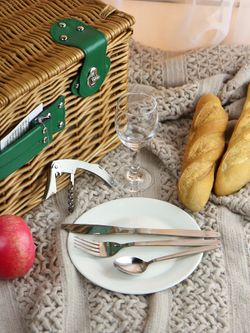 HOLYDAY BASKET Набор для пикника с термосумкой на 4 персоны