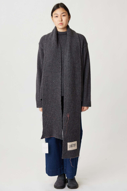 Шарф серый "ВСЁ ТУТ" УСТА К УСТАМ + "Полторы комнаты"