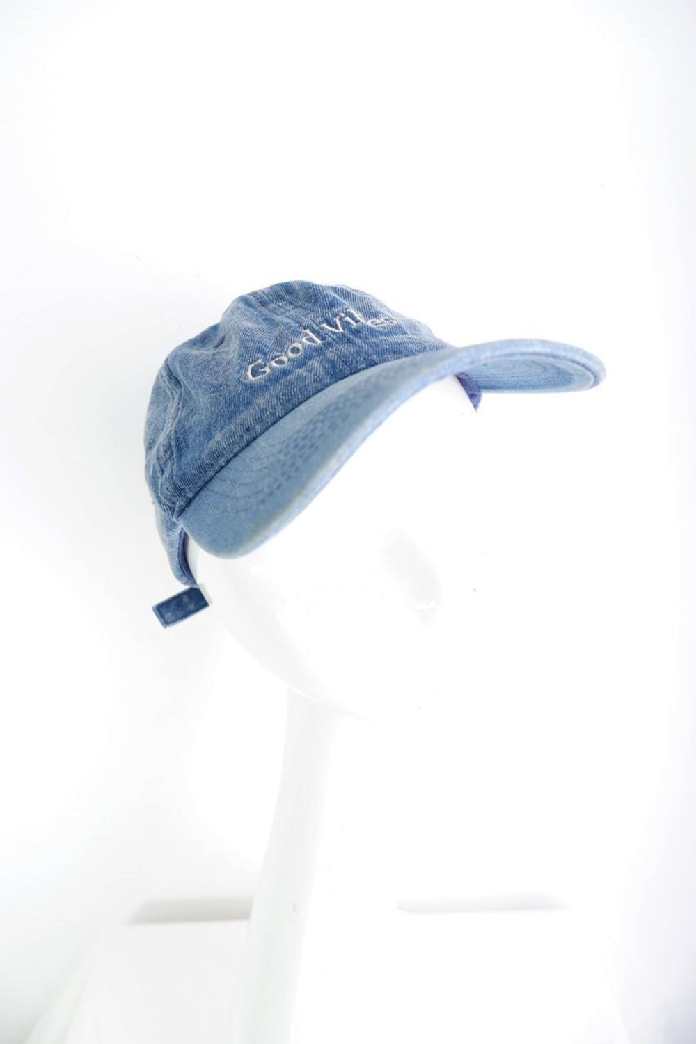 Кепка джинсовая