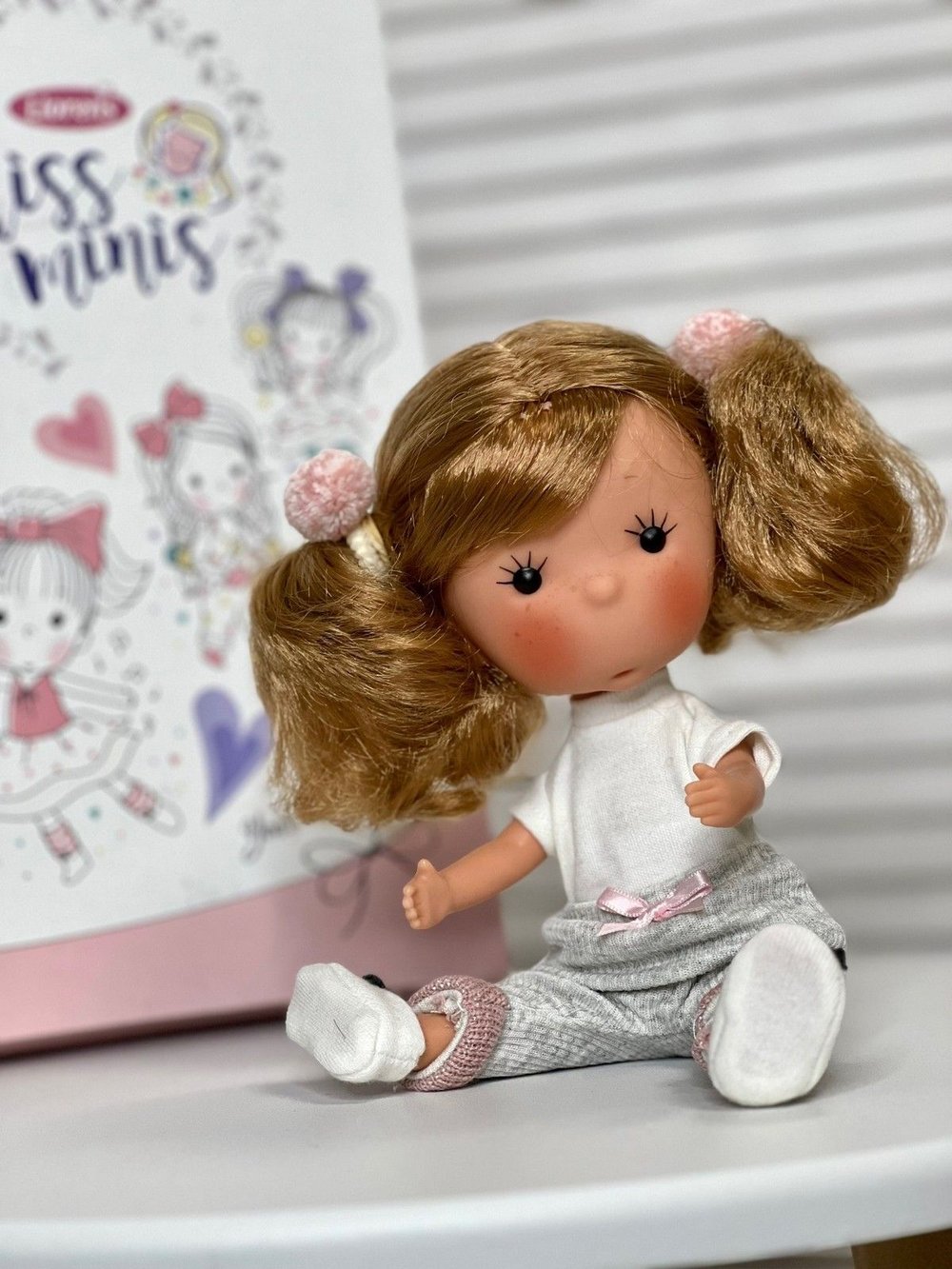 Кукла Llorens виниловая 26см Miss Pixi (52606)