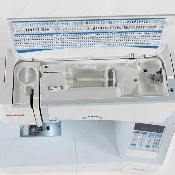 Швейная машина Janome Atelier 3