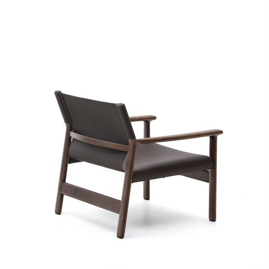 Кресло Jan из переработанной кожи темно-коричневого цвета и ясеня в ореховом цвете