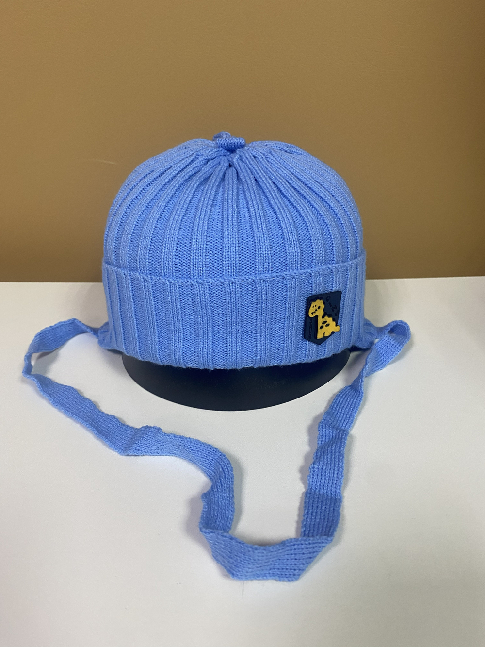 Шапка на новорожденного мальчика вязаная на х/б подкладке размер 36-40, цвета в ассорт.