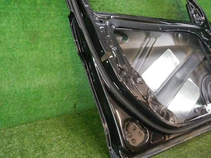 Дверь передняя левая Mercedes S w222 (2013-2020)