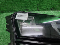 Фара правая Skoda Karoq (2017-2021) галоген