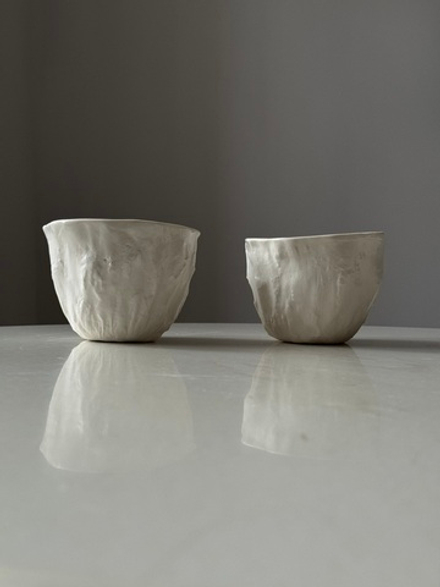 Чашки из фарфора