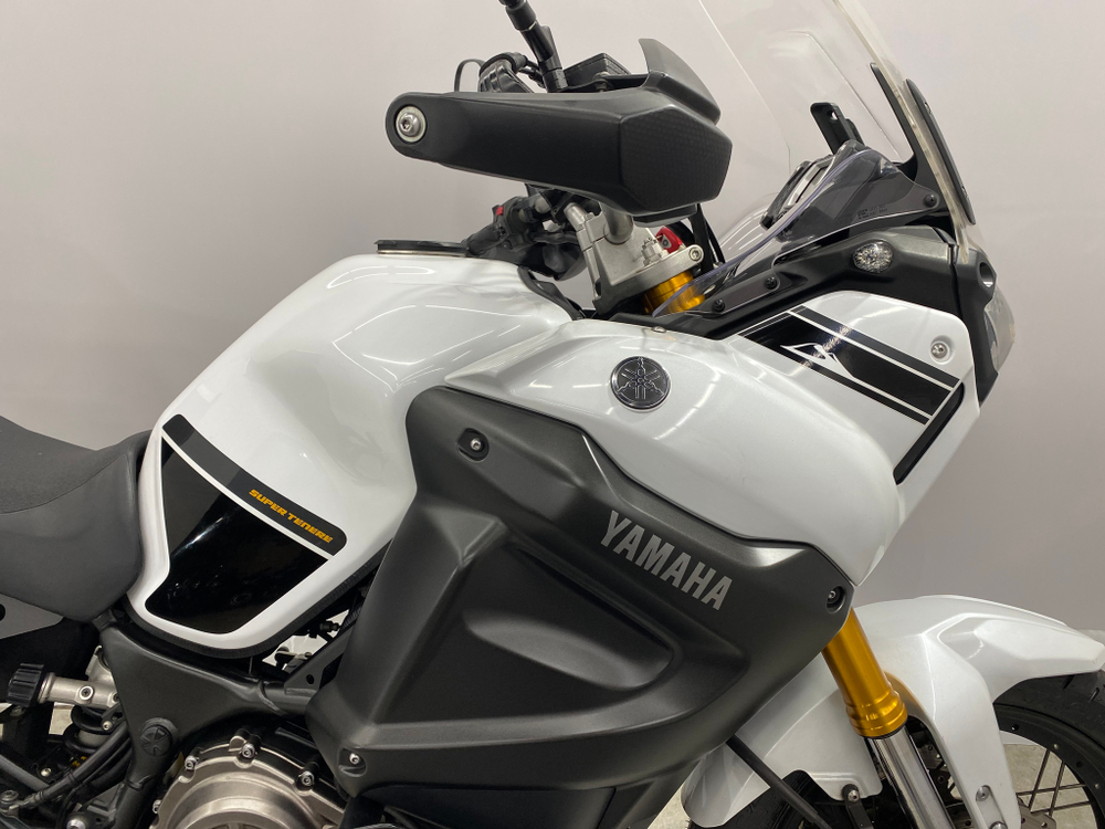 Yamaha XT1200ZE Super Tenere 047328