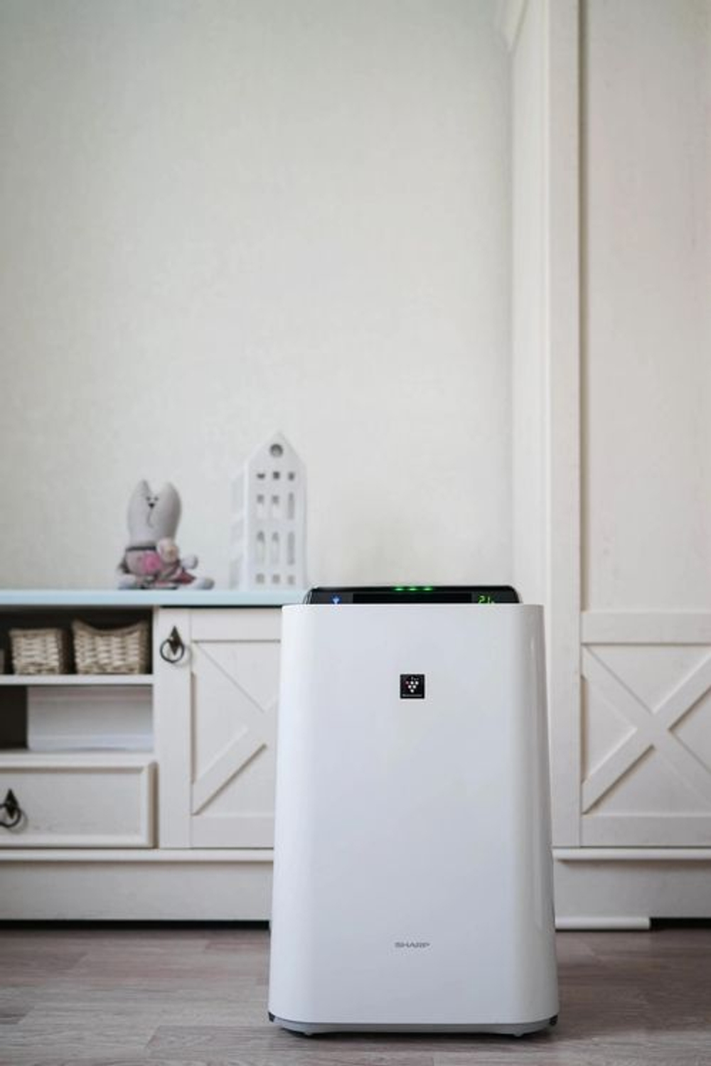 Климатический комплекc Sharp KC-D41RW,  до 26м2,  с ионизацией, белый
