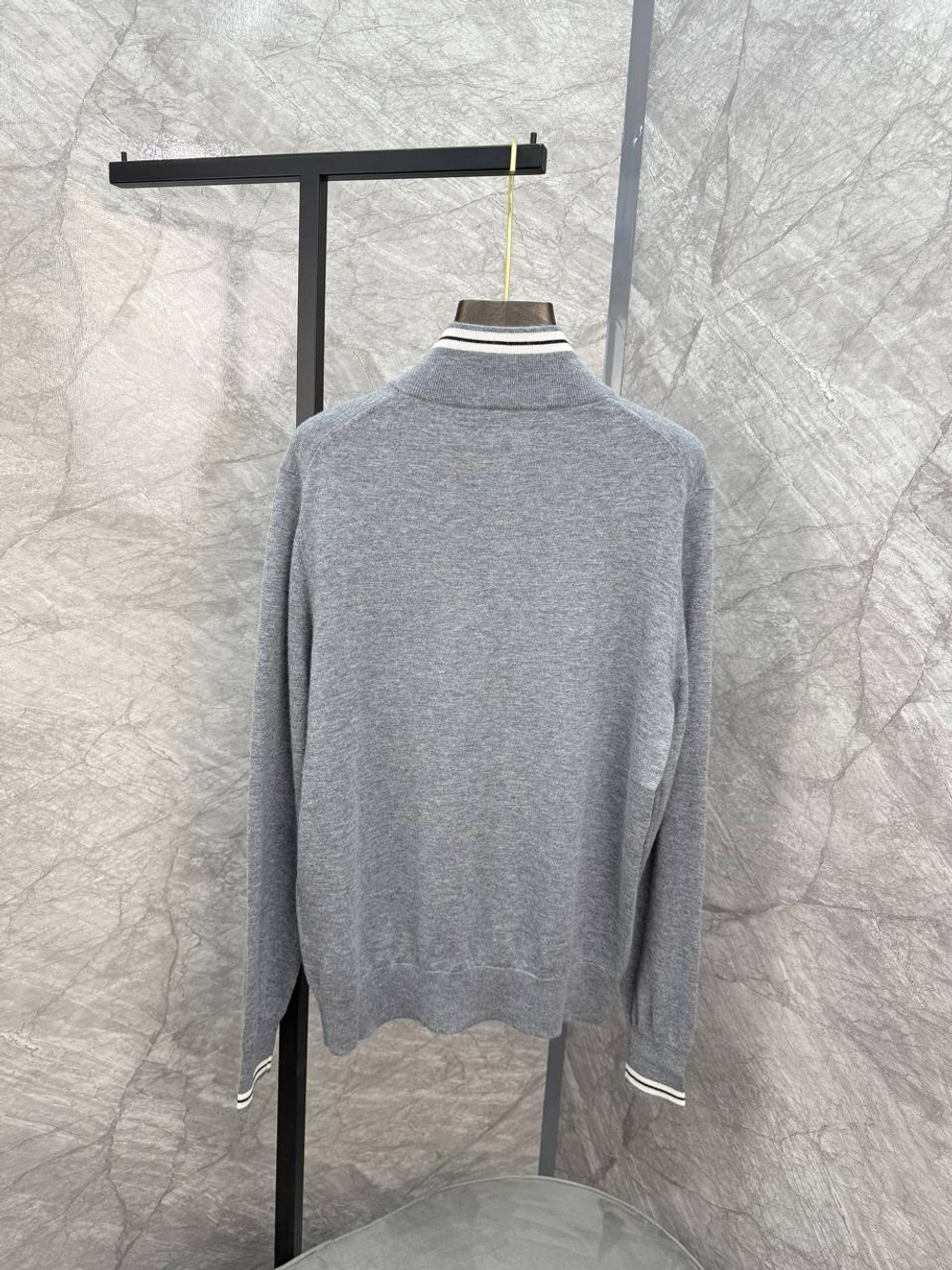 Кардиган Kiton