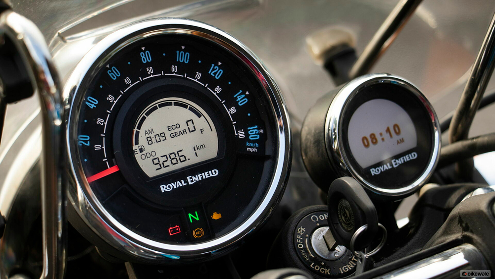 Royal Enfield Meteor 350 Supernova Blue