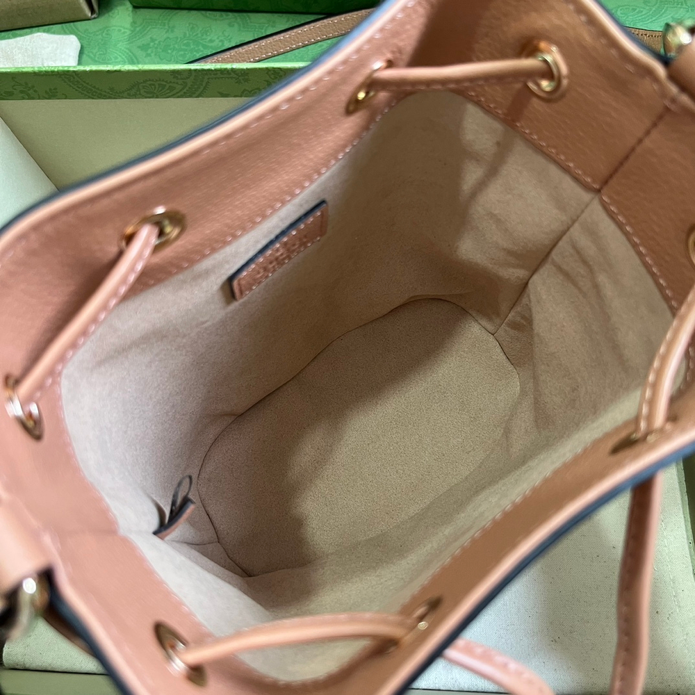 Gucci Ophidia GG Mini Bucket Bag 19 cm