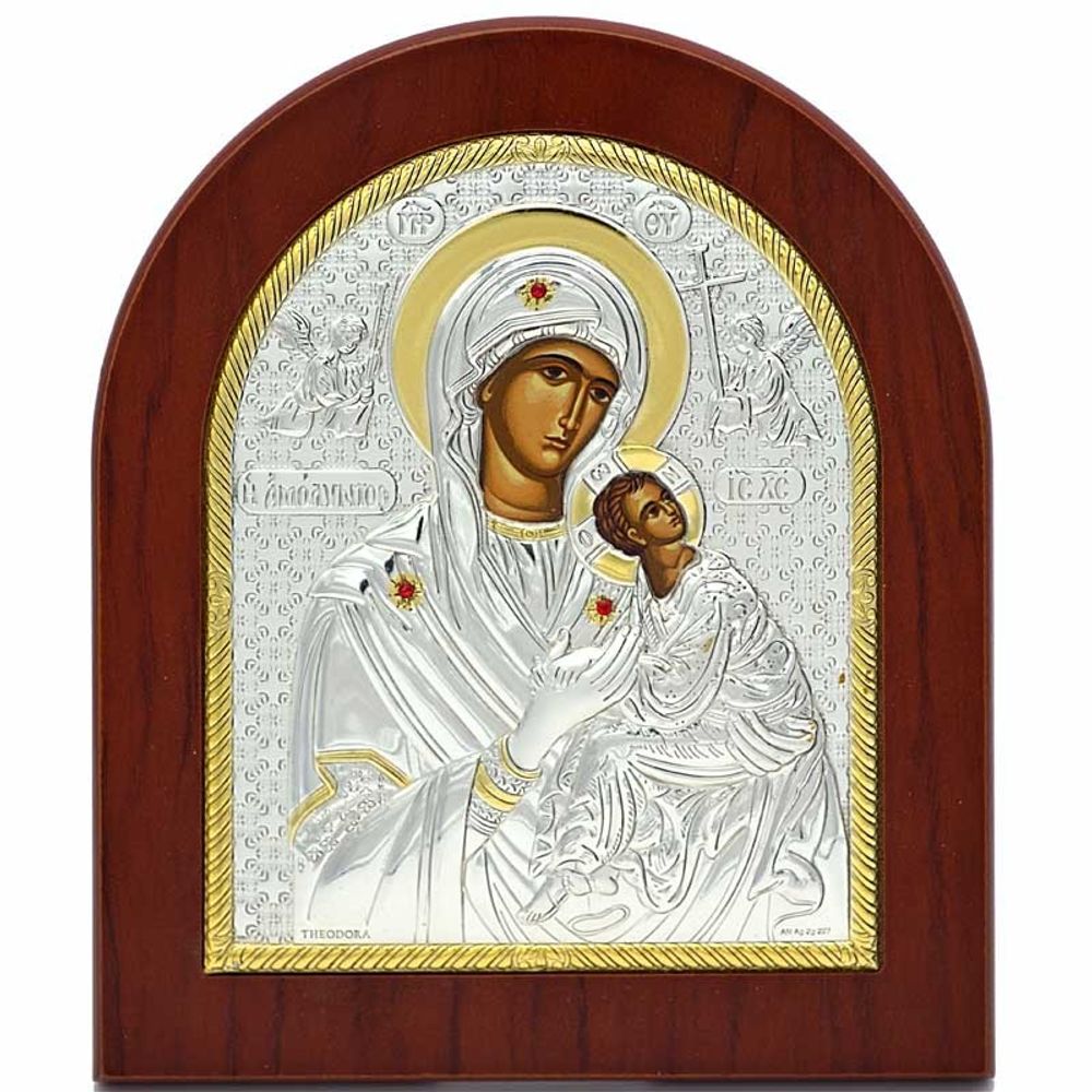 Страстная икона Божией Матери в серебряном окладе.