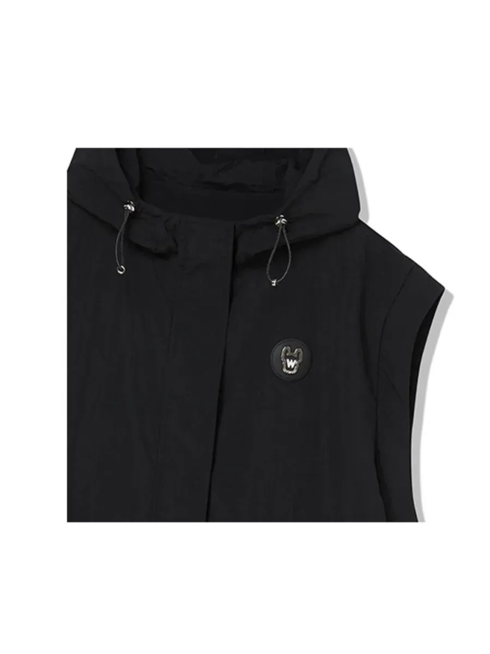 Куртка с капюшоном с отстегивающимися руковами