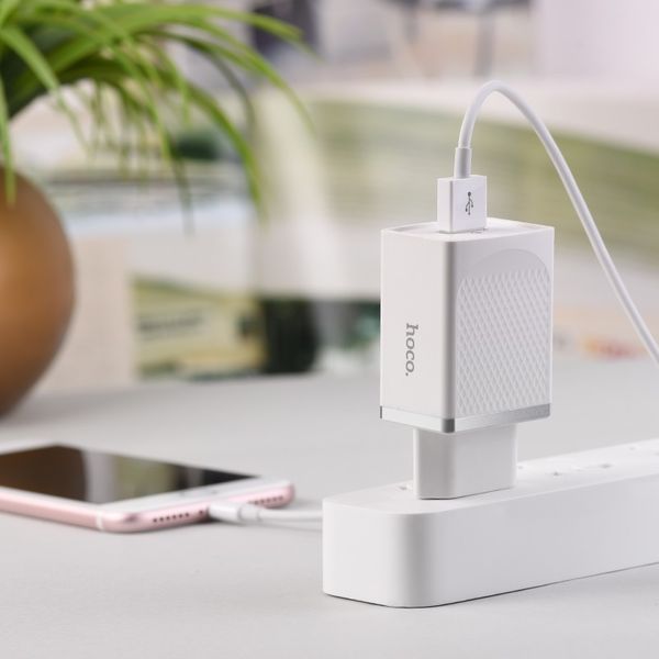 Зарядное устройство Hoco C42a, Quick Charge 3.0 (Белое)