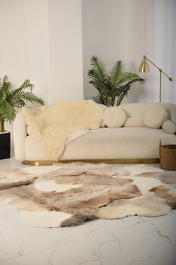 Мосси из светлых шкур