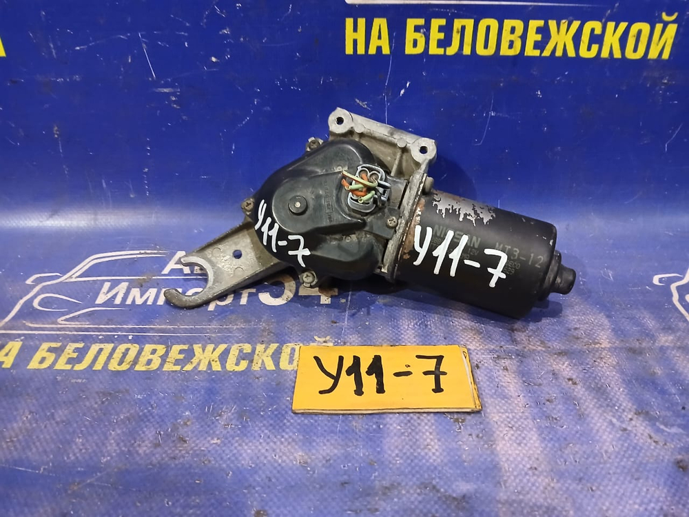 Моторчик переднего дворника NISSAN AD 1999-2008