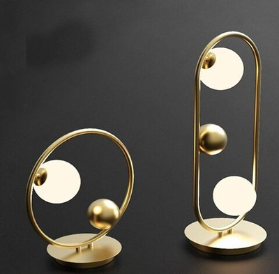 лампа настольная Hoop 1