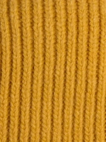 Шапка вязаная демисезонная с ушками