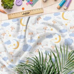 Ткань мембрана овечки в облаках