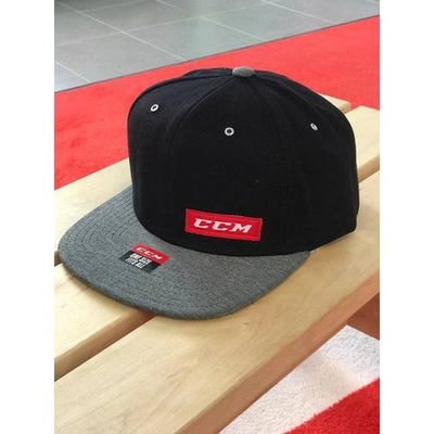 Бейсболка CCM Logo Snapback SR