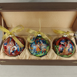 Набор из 3-х ёлочных шаров "Сказки" с росписью Палех