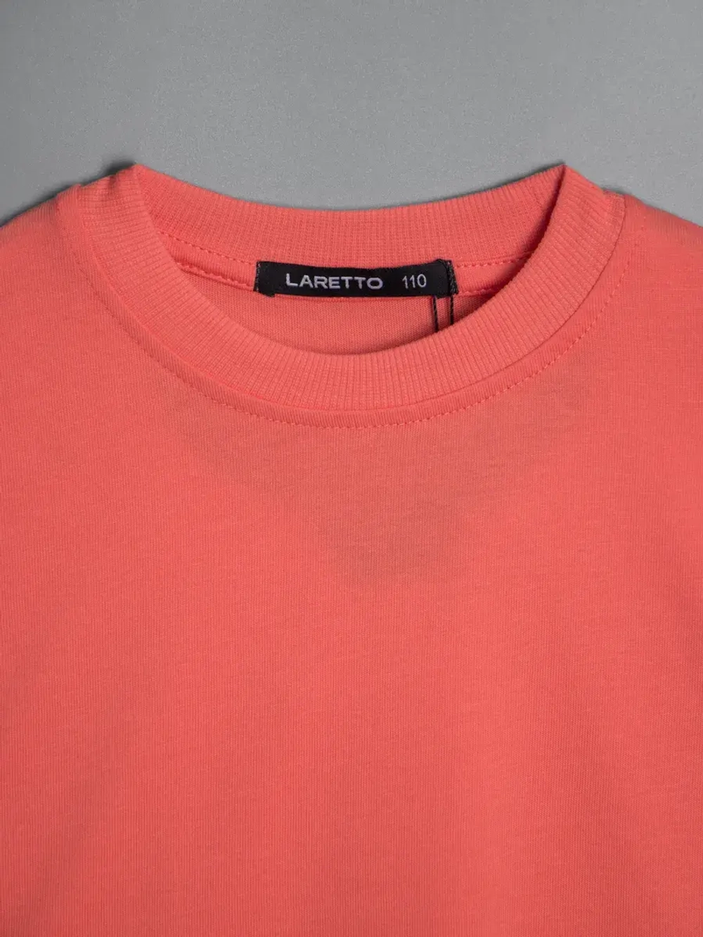 Футболка для девочки в школу