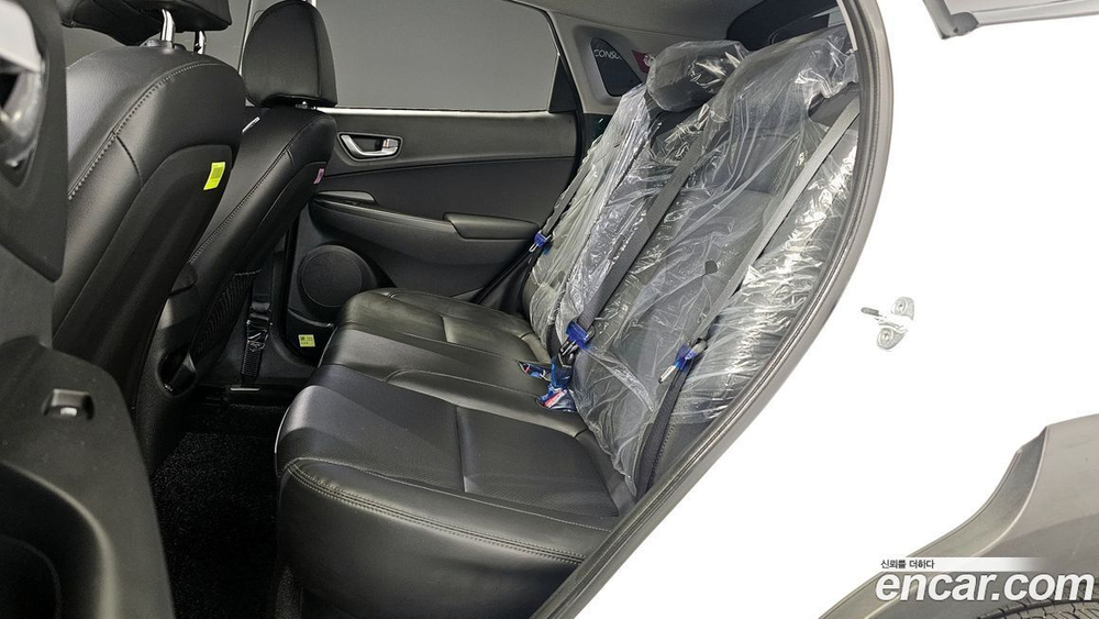 Hyundai The New KONA Бензин 2.0 2WD (04.2021)