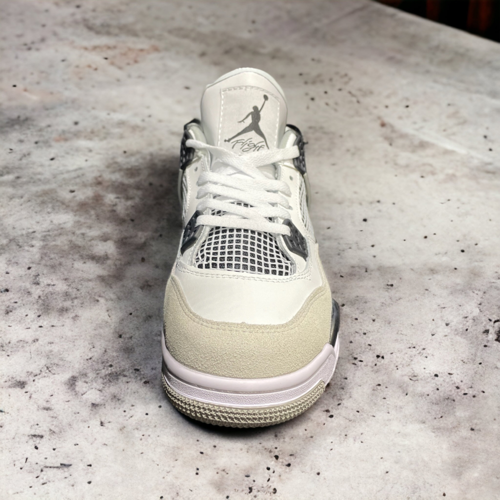 Nike Air Jordan 4 • Military Black