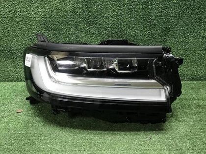 Фара правая Toyota Land Cruiser 300 (2021-н.в.) LED