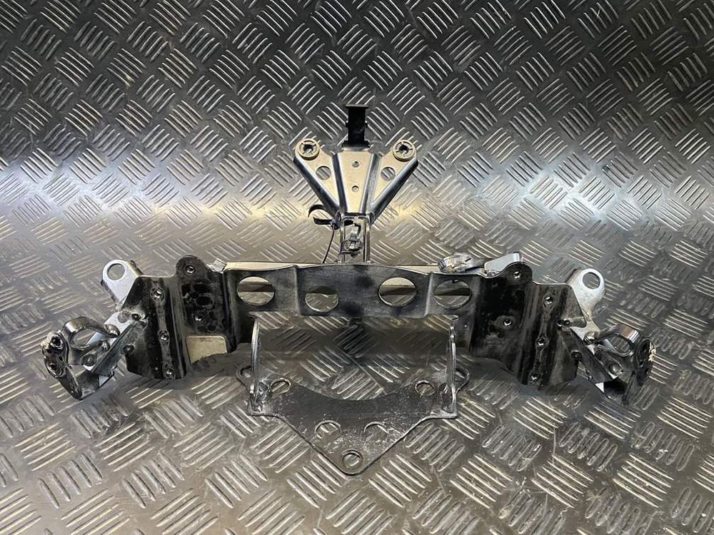 Паук Yamaha FJR1300A RP13A 2010