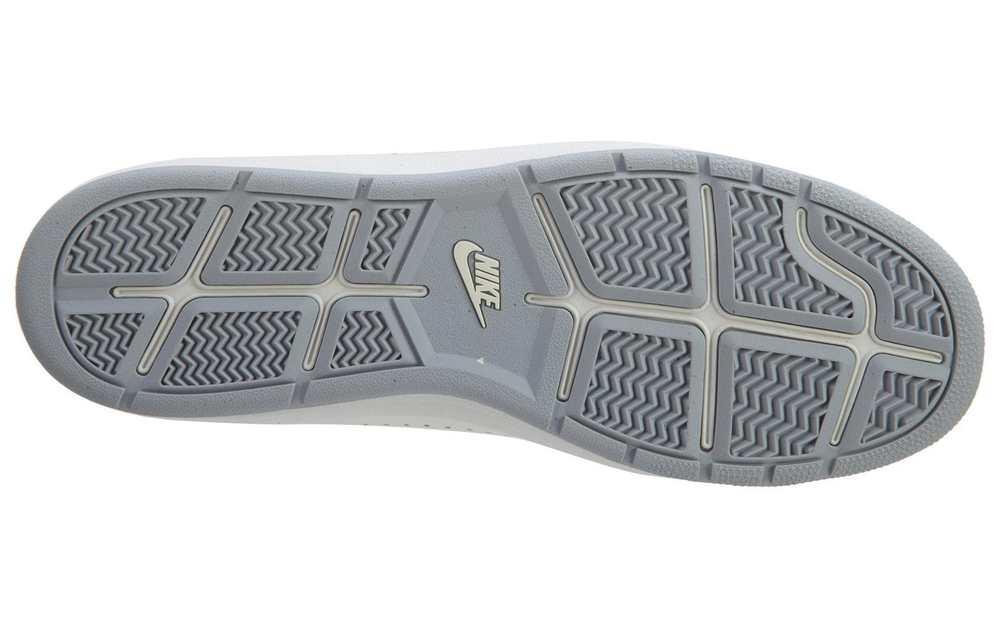 Кроссовки Nike Tennis Classic Ultra