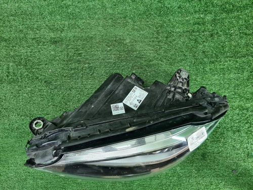 Битая Фара левая Mercedes C w205 (2018-2023) LED