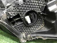 Фара левая Toyota Land Cruiser 300 21-нв LED