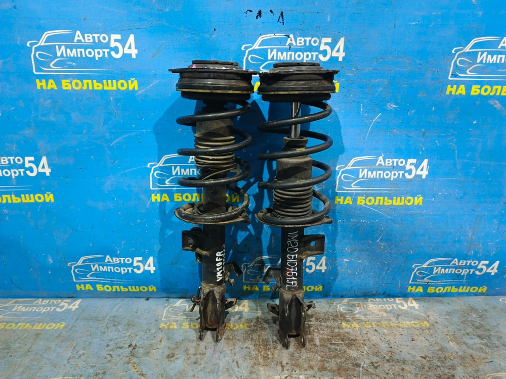 Стойка передняя левая NISSAN NV200 2009-2021