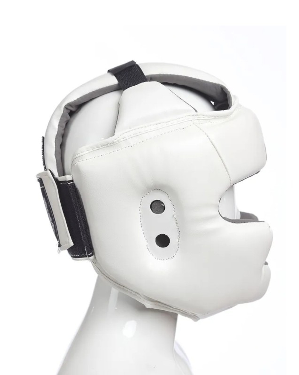 Шлем для Карате Isa белый