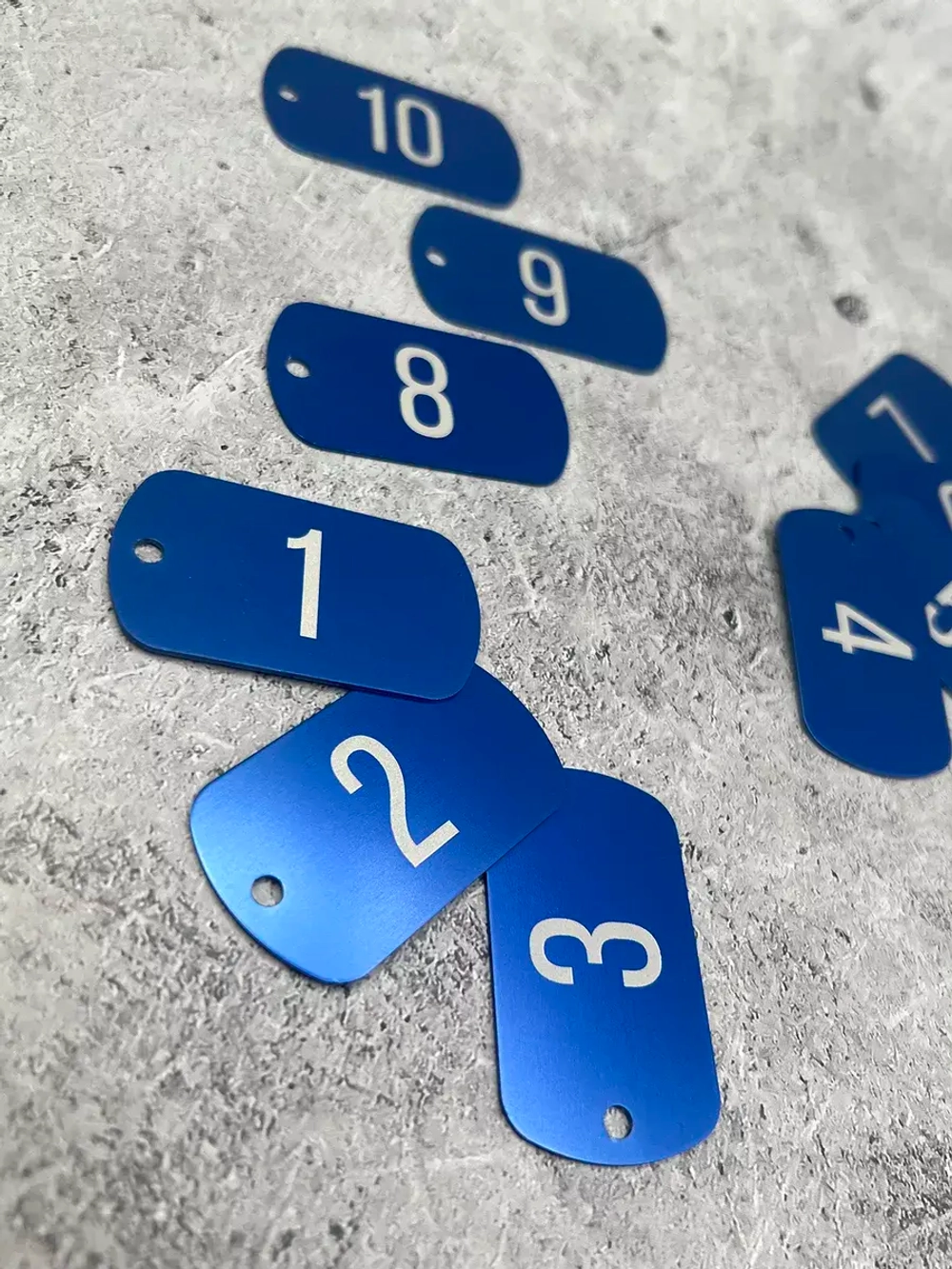 Номерки на ключи металлические