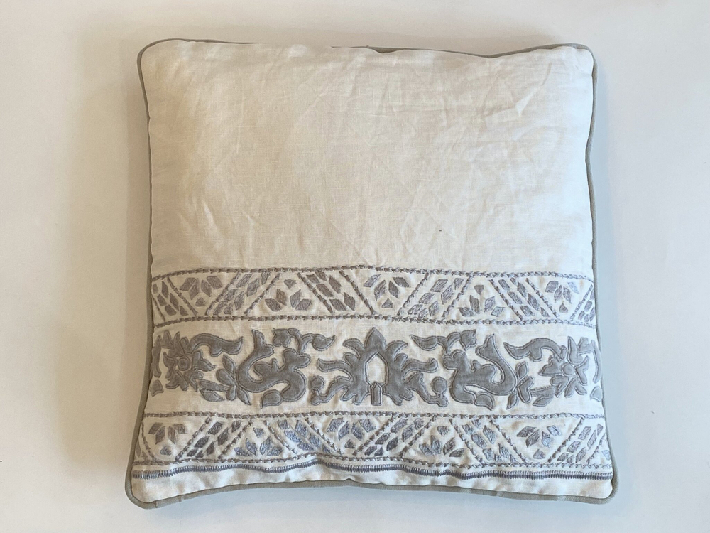 Подушка декоративная 45x45 English Home Cushion AT22