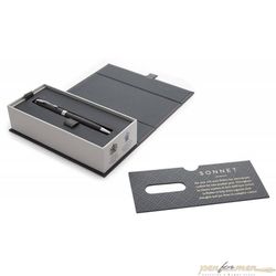 Шариковая ручка Parker Sonnet Core K529 Matte Black в коробке (1931524)