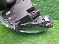 Фара правая Volvo XC40 (2017-2022) LED