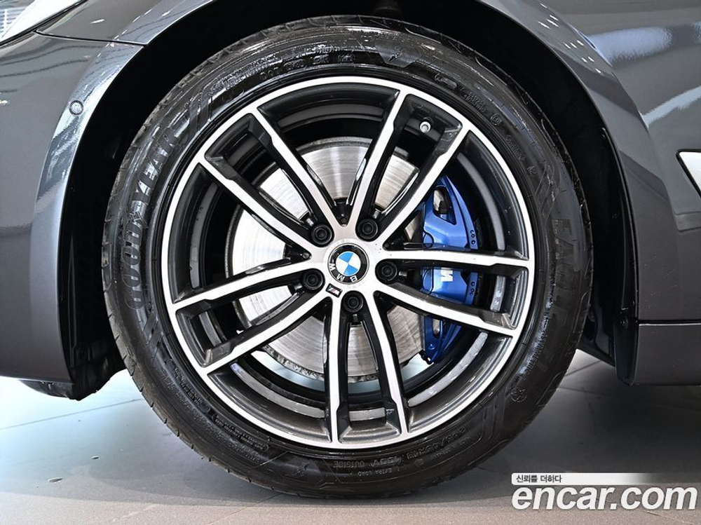 BMW 5 Series (G30) 520i M Sports (06.2023)