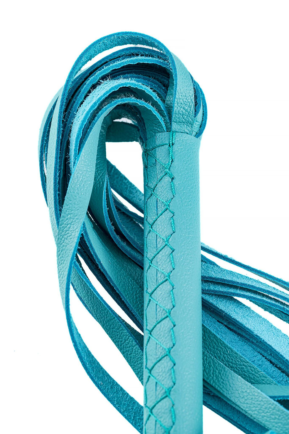 Голубая кожаная плеть - 50 см.