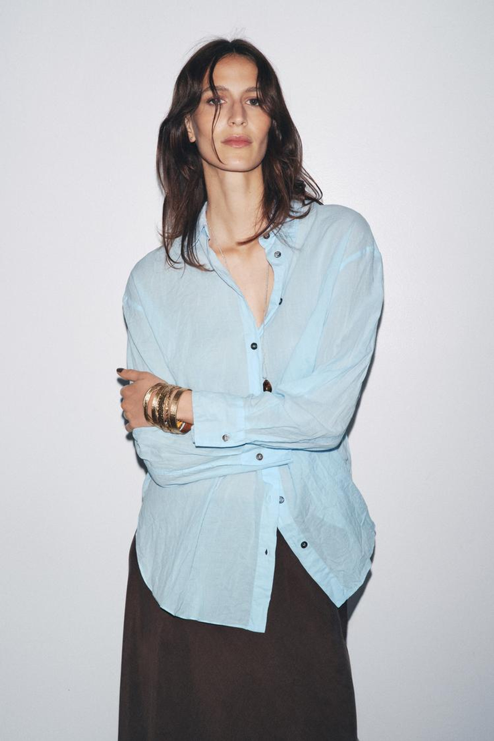 ZARA РУБАШКА ИЗ ЖАТОЙ ТКАНИ С ПУГОВИЦАМИ — ZW COLLECTION, ГОЛУБОЙ