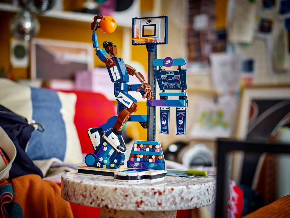 Конструктор LEGO 43010 Nike Верный бросок