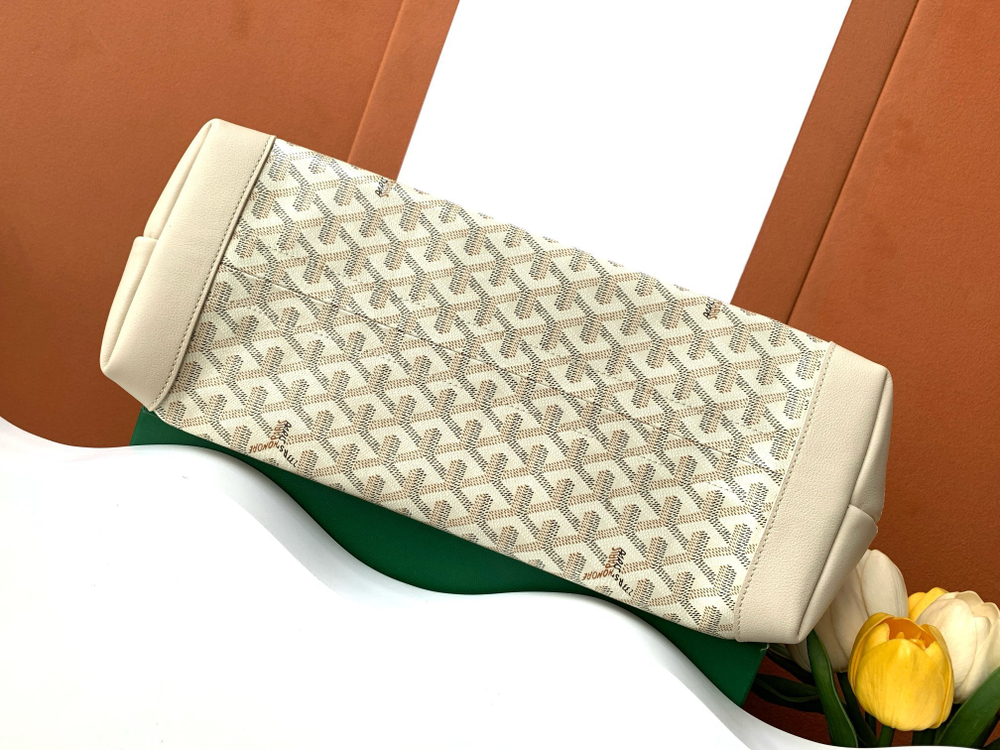 Goyard Bellechasse Biaude PM Bag 2024