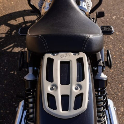 Накладка для замены сидения пассажира Royal Enfield, серебристая Solo Finisher – Super Meteor 650, KXA00222